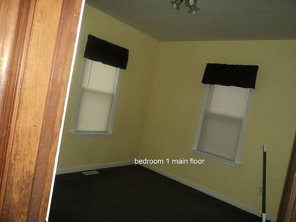 2nd image of 5012 Montfaucon St