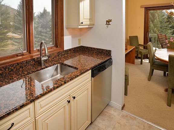5th image of 440 W Beaver Creek Blvd APT 201