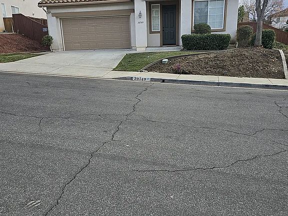 2nd image of 30749 Point Woods Ct