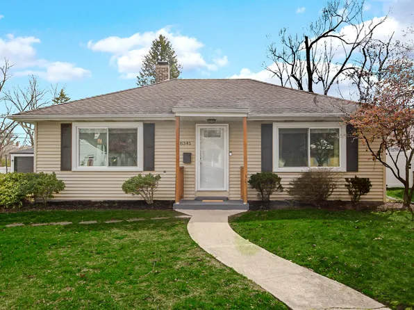 8345 Walnut Dr, Munster, IN 46321