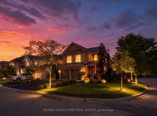 25 Aztec Ct, Richmond Hill, ON L4S 2W6