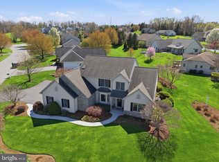 314 Country Meadows Dr, Lancaster, PA