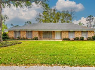 610 Fairway Dr, Thibodaux, LA 70301