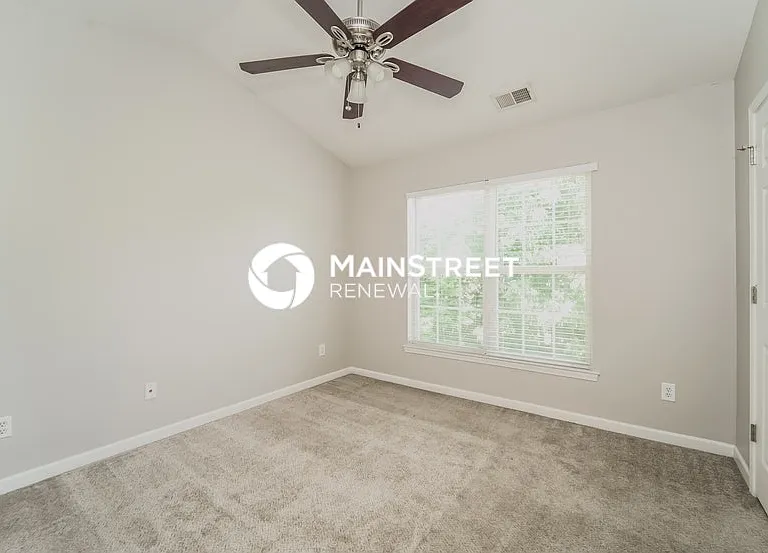 1529 Braveheart Ln — Photo 12