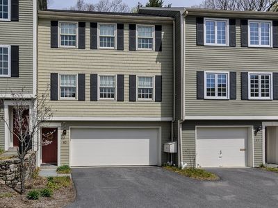 60 Linden St UNIT 60, Wellesley, MA, 02482