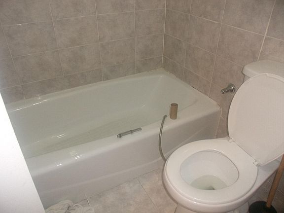 5th image of 214-07 18th Ave