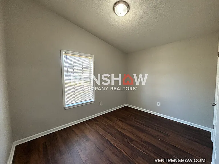 3479 Pine Ridge Ln — Photo 10