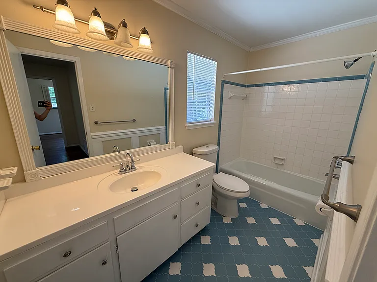 3512 Shadowwood Ct — Photo 29