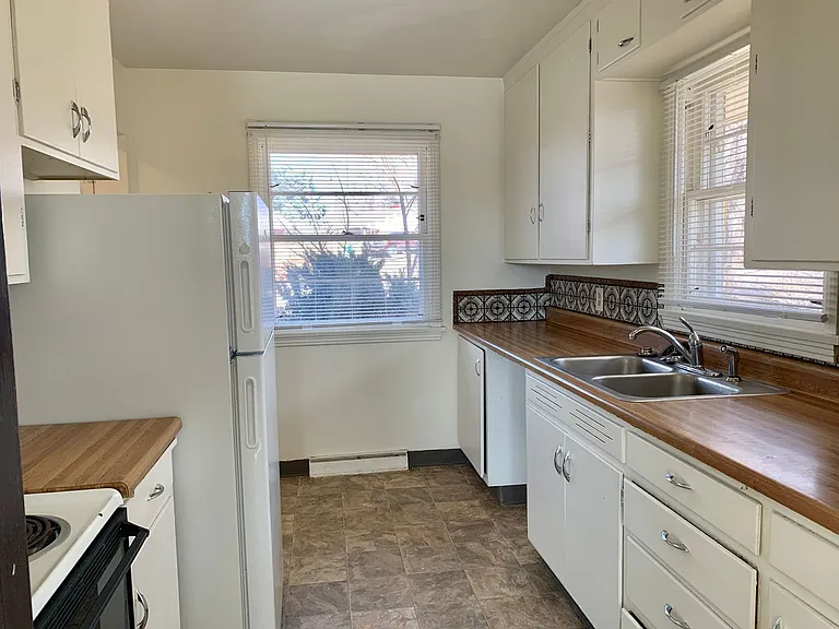 1346 & 1348 Pine St — Photo 5