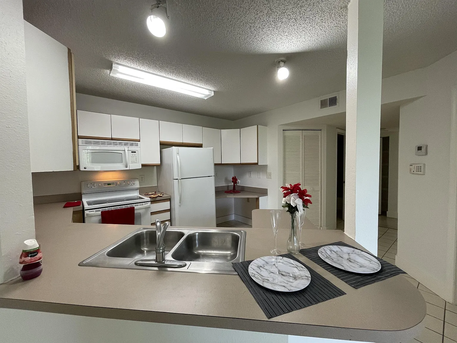 Windward Lakes 4035 #203f (Ocean 1212 Llc)"Best Handy & Cool Eagle - 187 — Photo 2