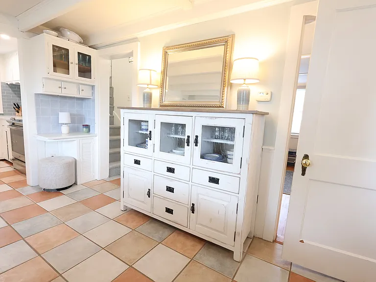 4 Blake Ct — Photo 12