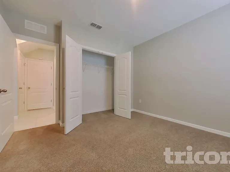 5990 Churchill Square Way — Photo 10