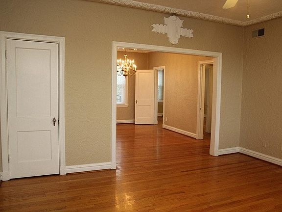 2nd image of 7507 Oxford Dr APT 3E