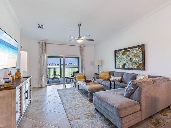 3rd image of 43021 Greenway Blvd #1121