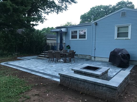 3rd image of 630 S Lincoln Ave