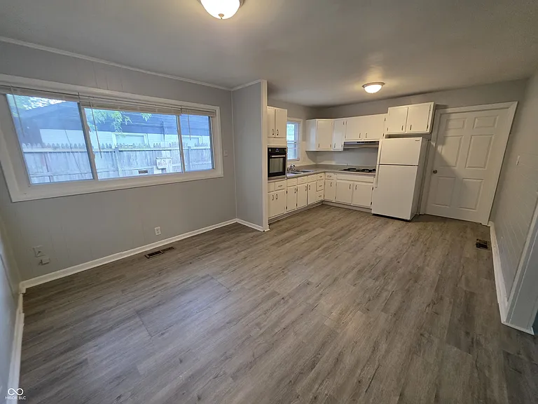 3416 N Hartman Dr — Photo 7