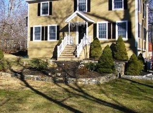 68 Walnut Hill Rd, Ridgefield, CT 06877