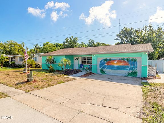 3rd image of 341 Forest Hills Blvd