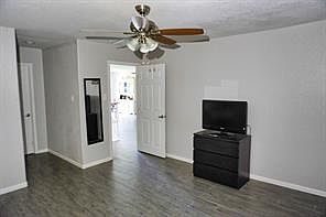 3rd image of 1825 Veranda Dr #1