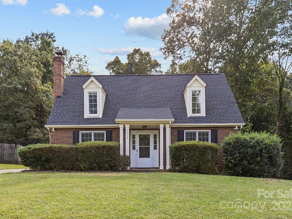 1st image of 5938 Scots Bluff Dr