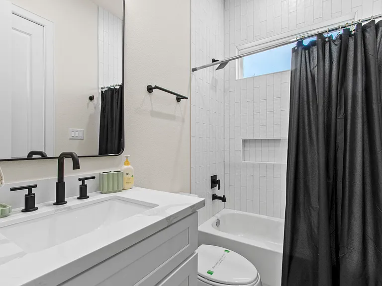 6521 Madrid St — Photo 34