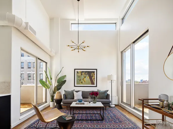 406 Lorimer Street image 1 of 11