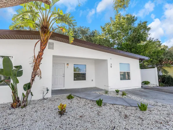 Charming 2 Bedroom, 2 Bathroom Dunedin Triplex Prime Location! Coming Soon
