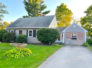 520 Mast Rd, Goffstown, NH 03045