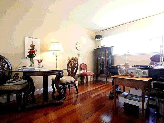 5th image of 4763 Sutcliff Ave