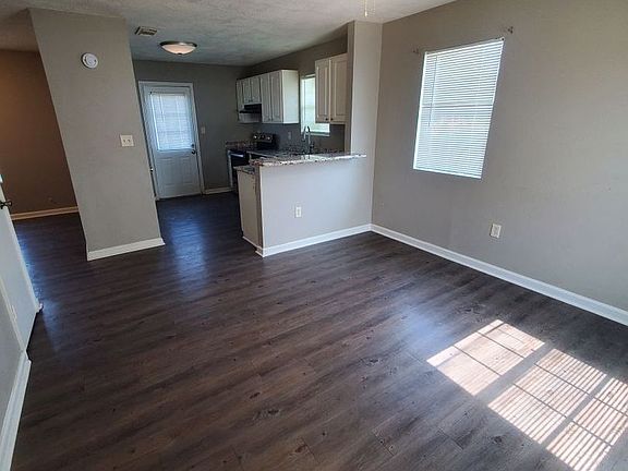 3rd image of 1705 Booker St