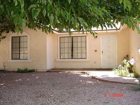 3rd image of 8939 W Las Palmaritas Dr