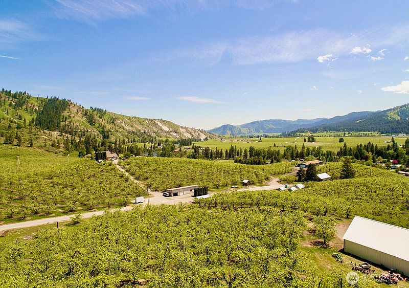3rd image of 8480 Larson Road
