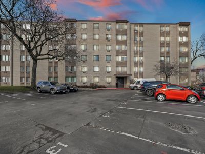 9720 S Pulaski Rd APT 201, Oak Lawn, IL, 60453