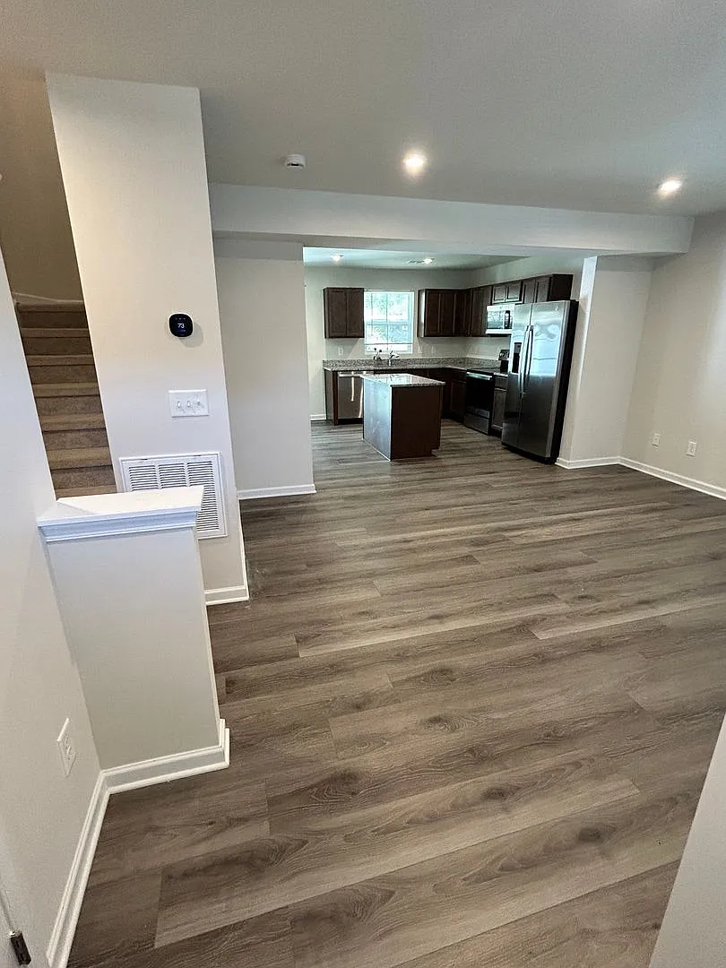 Building Photo - 1629 Mountain Ash Ln