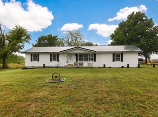 4 Somerset Rd, Fair Grove, MO 65648