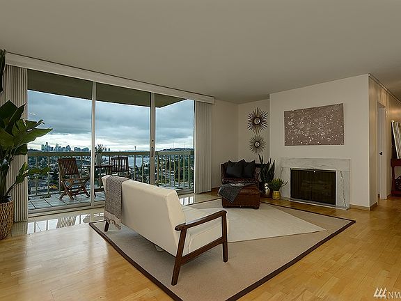 2nd image of 4540 8th Ave NE APT 1406