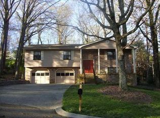 815 Skyline Park Dr, Signal Mtn, TN 37377