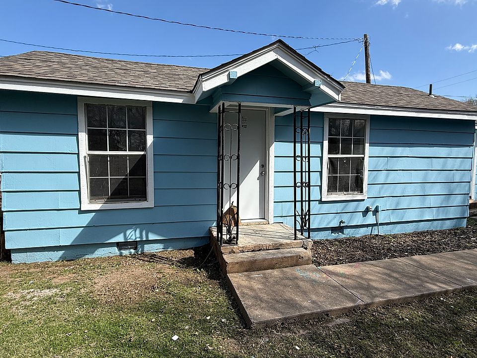 1st image of 1806 SW D Ave #A