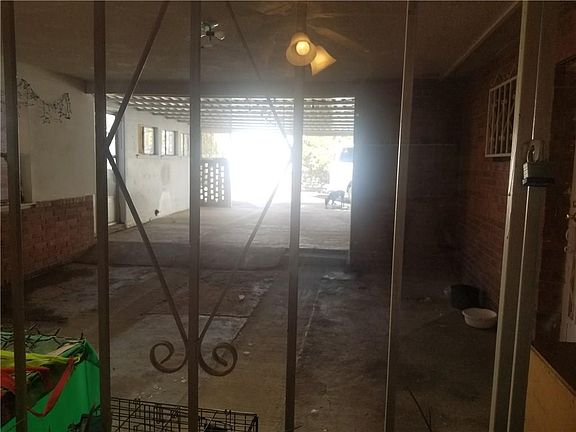5th image of 3711 Polk Ave