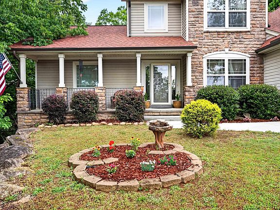 2nd image of 112 Trotter Ct