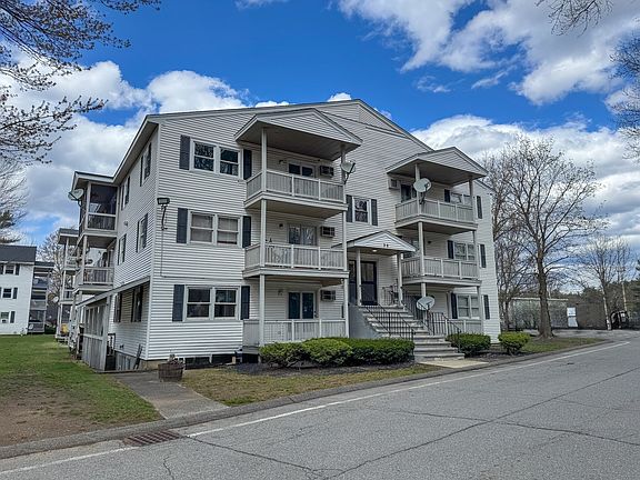 3rd image of 30 Abbey Rd APT 108