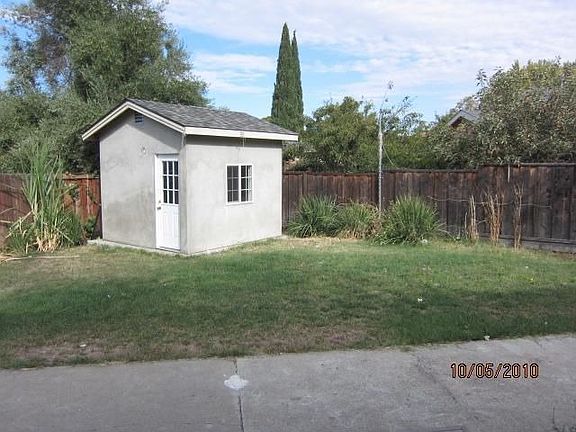5th image of 14501 Chrisland Ave