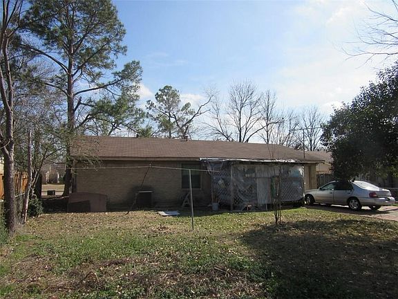 5th image of 725 Laguna Dr