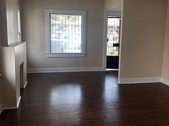 3rd image of 3010 Lebanon Ave
