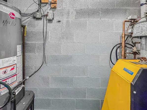 140 West 175th Street image 22 of 29