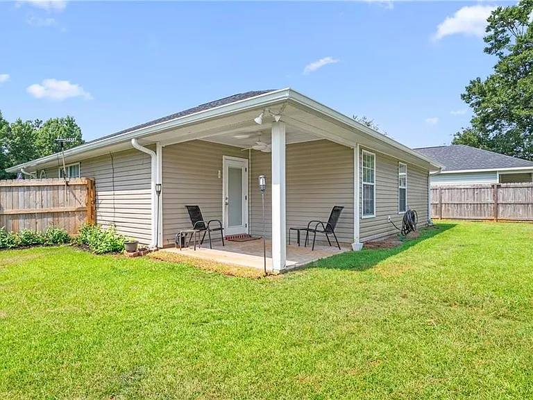 8650 Hamilton Bridges Dr S — Photo 26