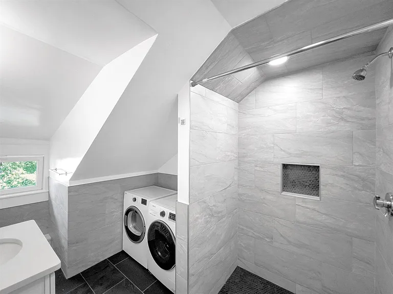 100 Chestnut Ave #3 — Photo 15