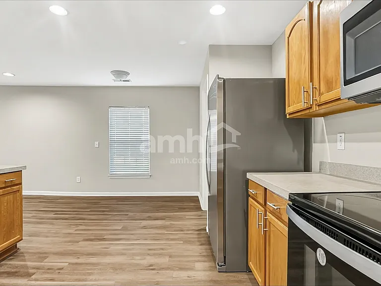 5145 Torrey Ln — Photo 3