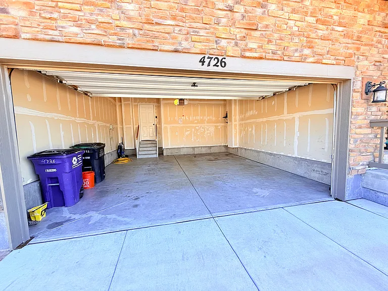 4726 N Hannibal St — Photo 24