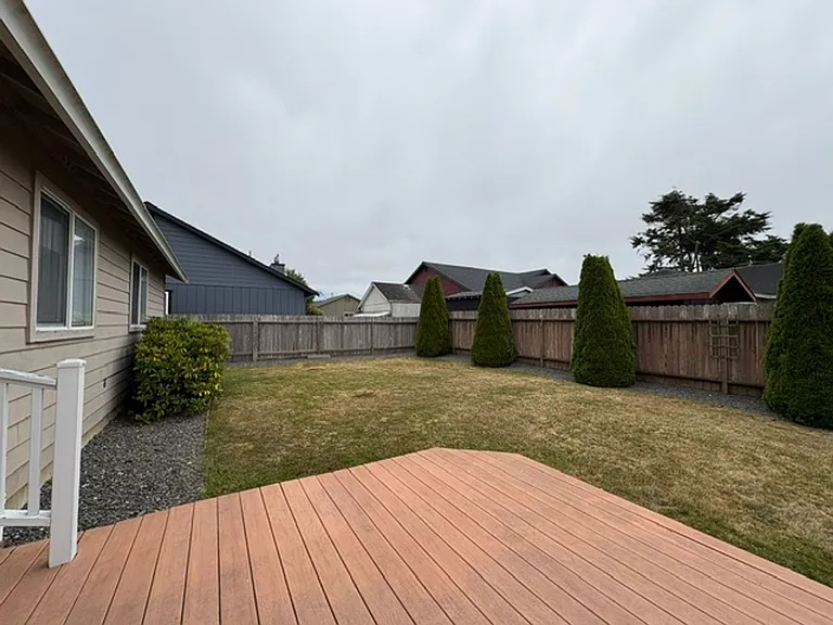 1200 Winchester Ave — Photo 16